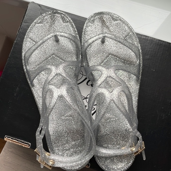 Jimmy Choo Lance Jelly Silver Sandal w/ original bag/box - Picture 6 of 8